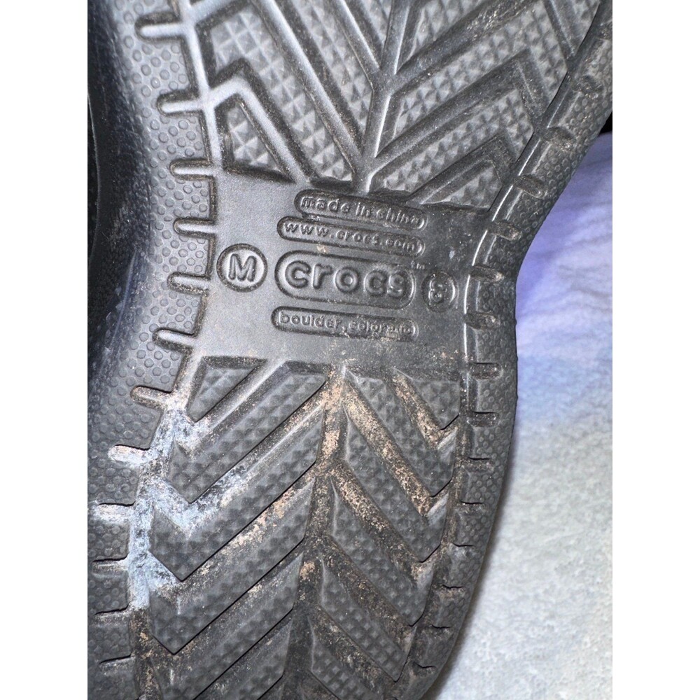 Crocs - Picture 2 of 9